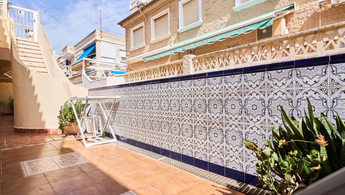 Venta - Chalet - Torrevieja - La Mata