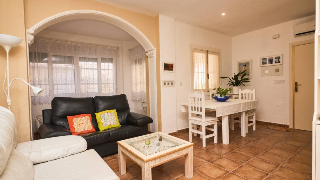 Venta - Chalet - Torrevieja - La Mata
