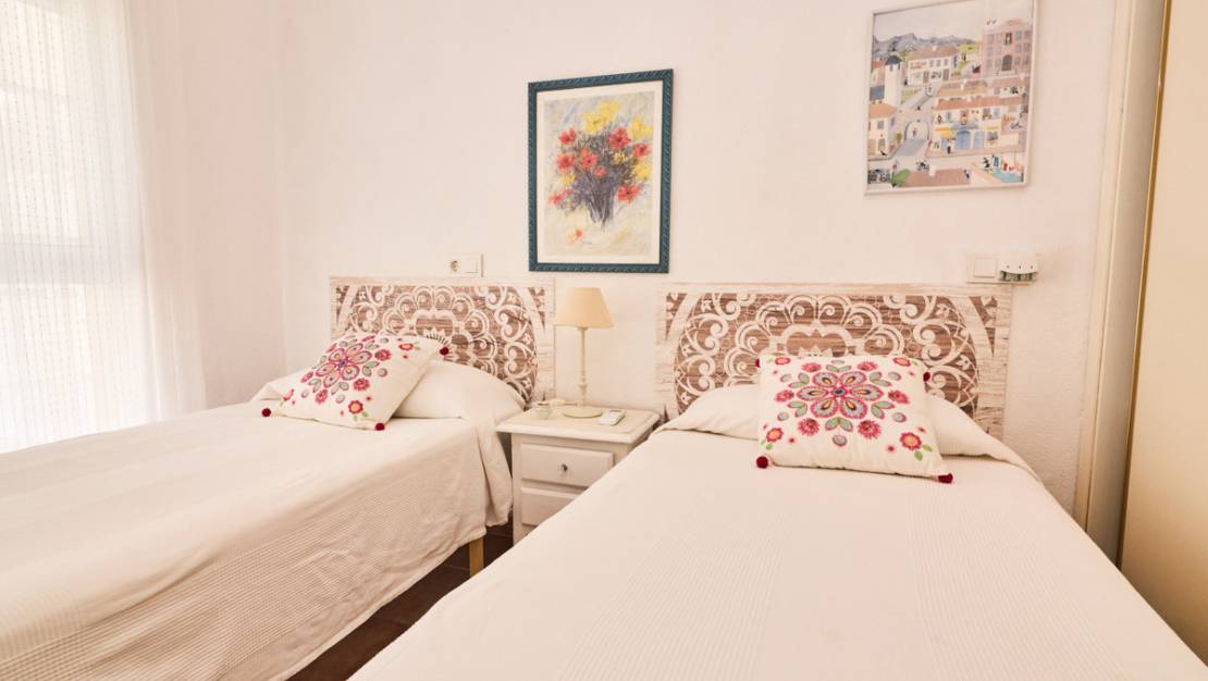 Venta - Chalet - Torrevieja - La Mata