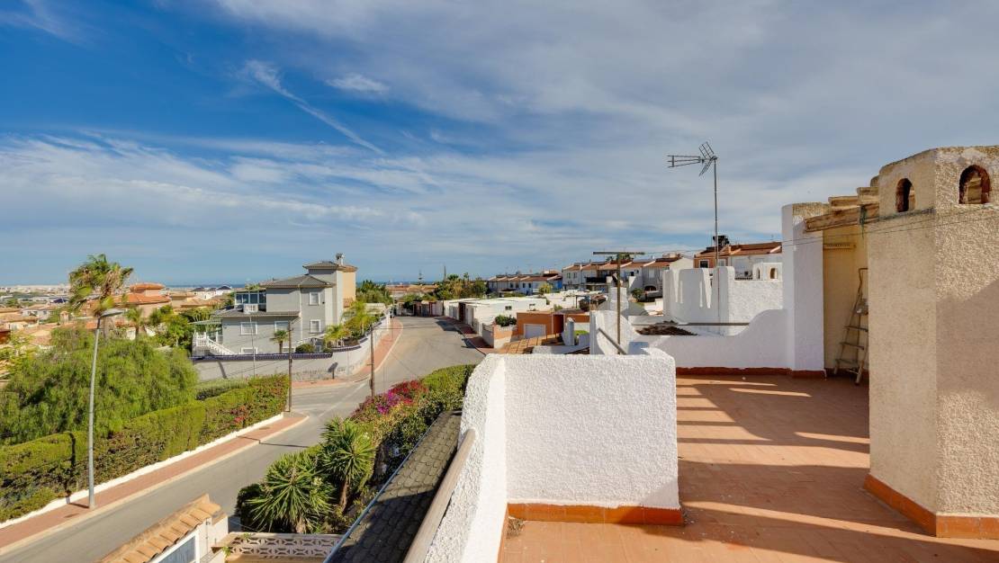 Venta - Chalet - Torrevieja - La Siesta - El Salado - Torreta