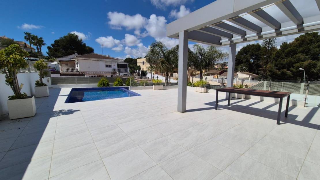 Venta - Chalet - Torrevieja - La siesta