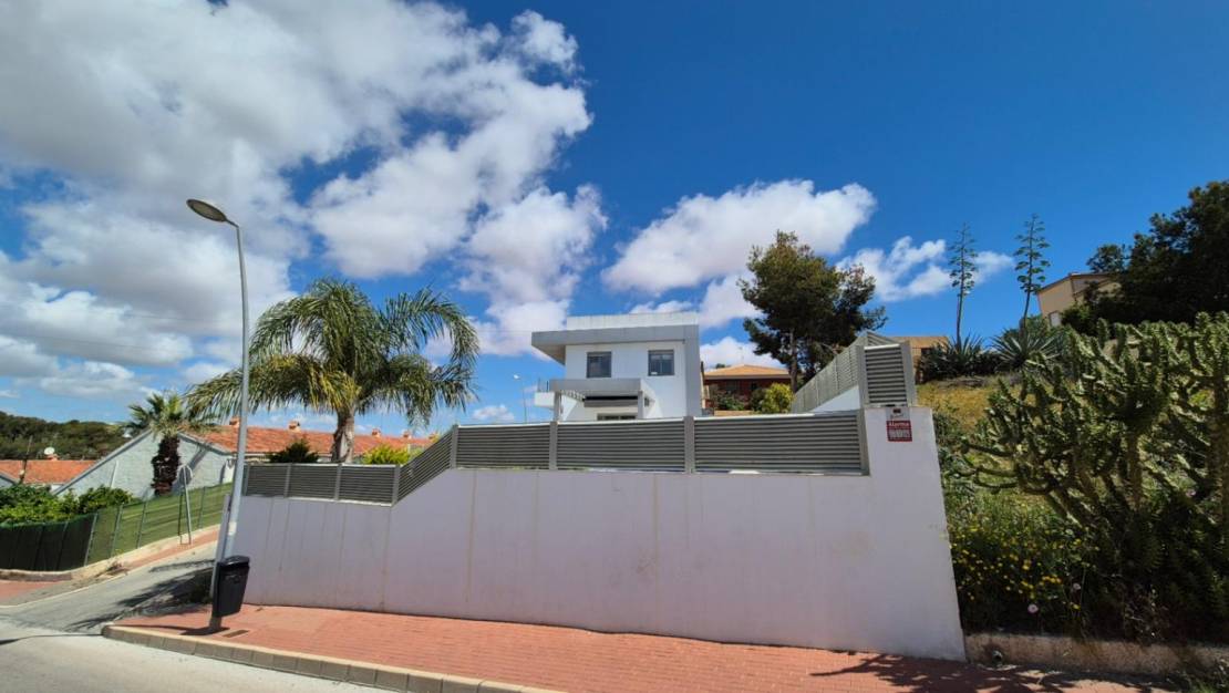 Venta - Chalet - Torrevieja - La siesta