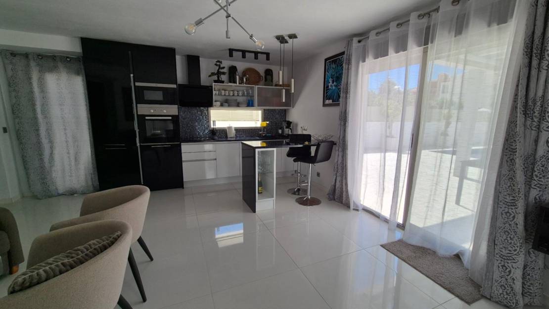 Venta - Chalet - Torrevieja - La siesta