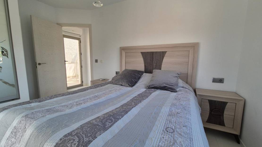 Venta - Chalet - Torrevieja - La siesta