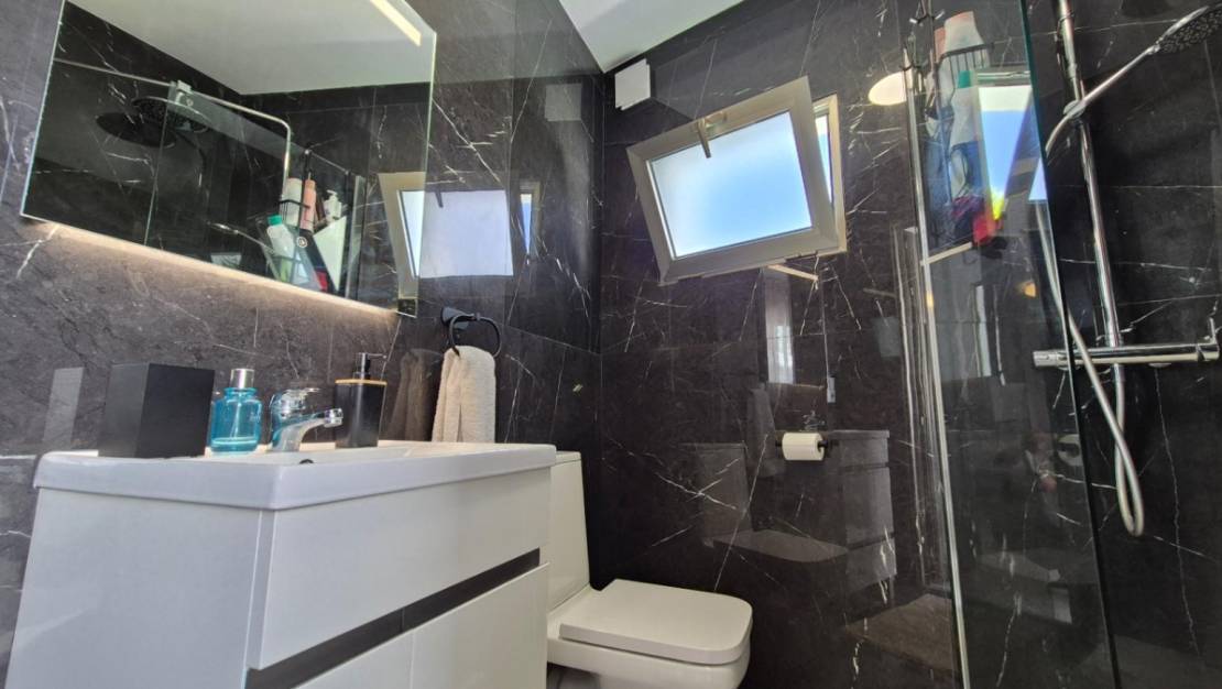 Venta - Chalet - Torrevieja - La siesta