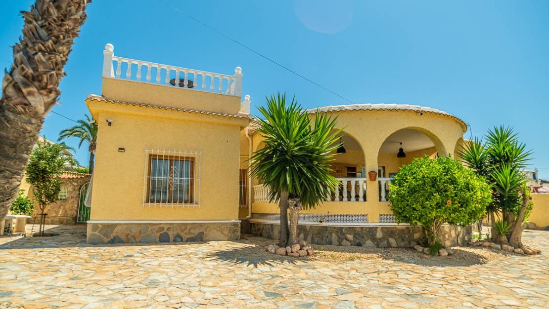 Venta - Chalet - Torrevieja - La siesta