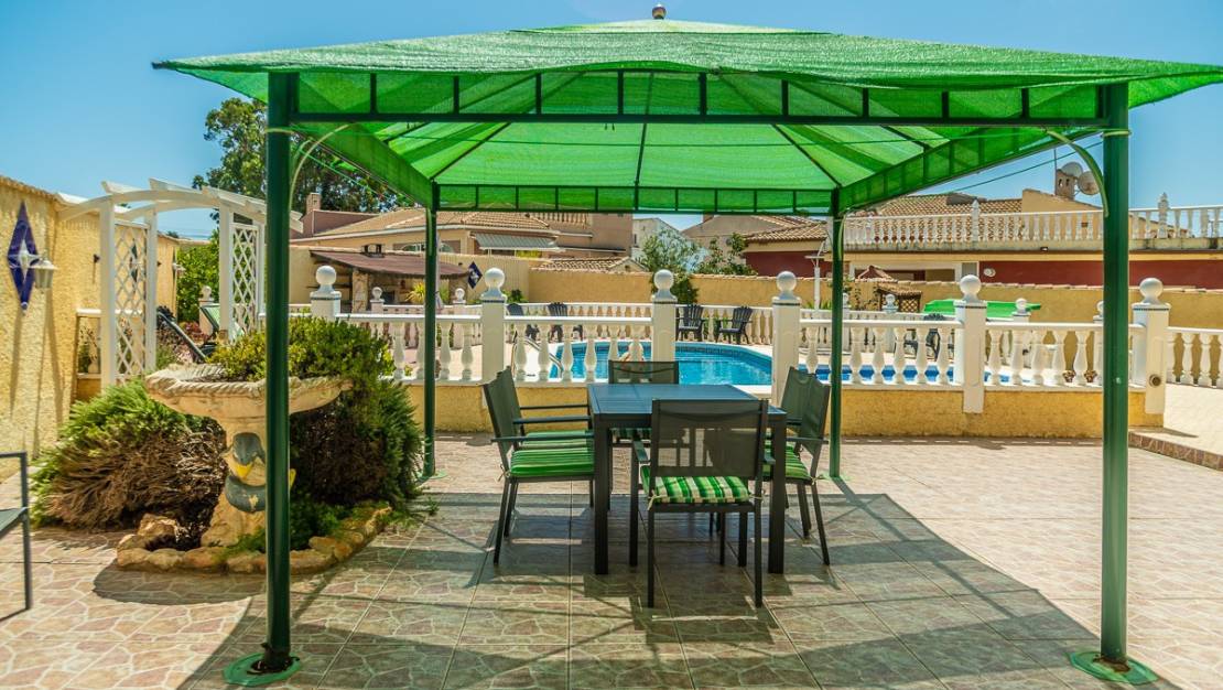 Venta - Chalet - Torrevieja - La siesta