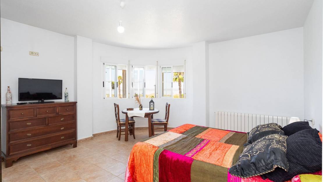 Venta - Chalet - Torrevieja - La siesta