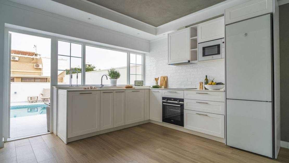 Venta - Chalet - Torrevieja - La siesta