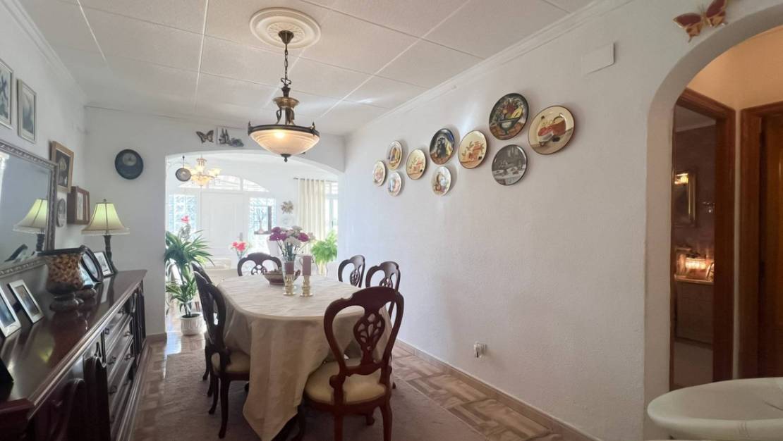 Venta - Chalet - Torrevieja - La siesta