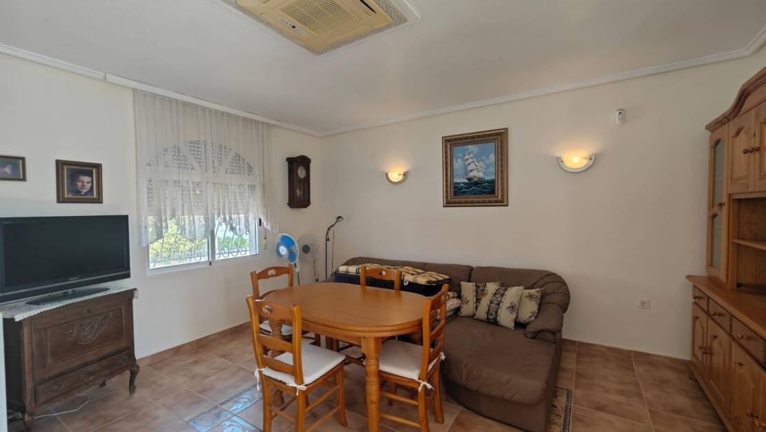 Venta - Chalet - Torrevieja - La siesta