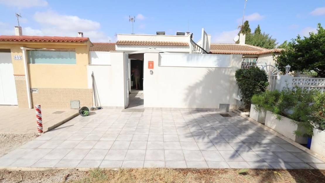 Venta - Chalet - Torrevieja - La siesta