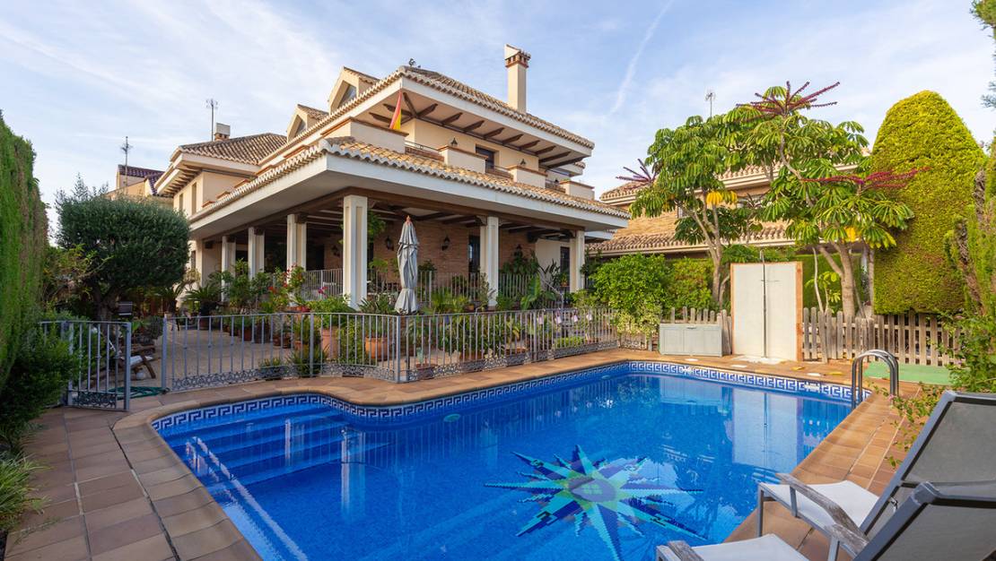 Venta - Chalet - Torrevieja - La Veleta