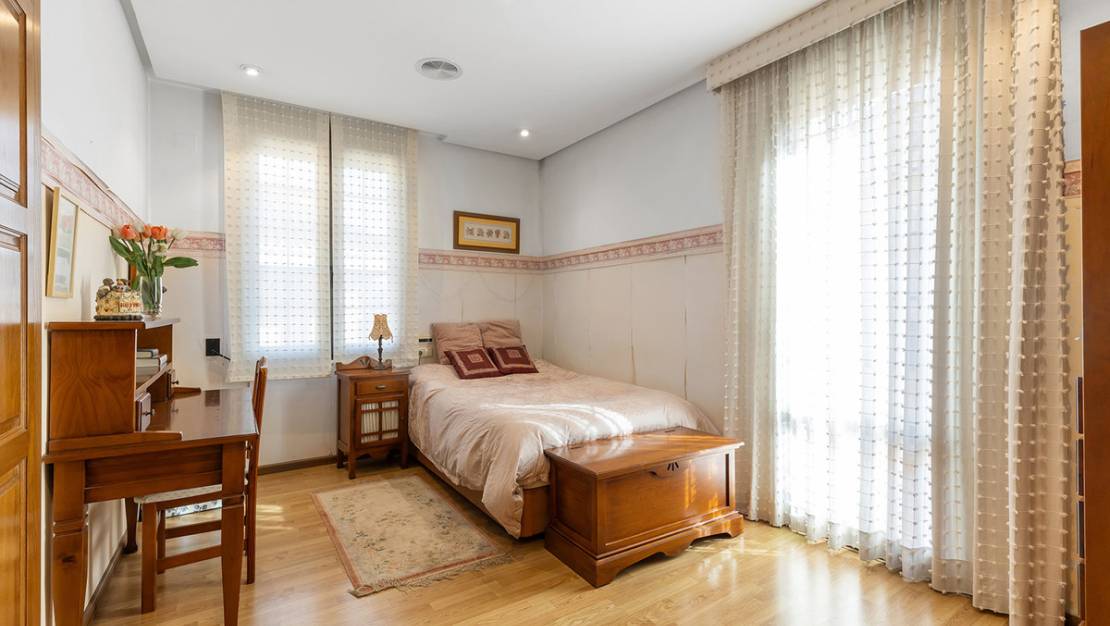 Venta - Chalet - Torrevieja - La Veleta