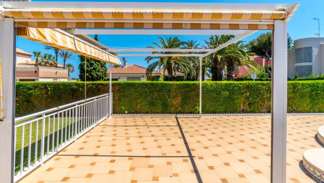 Venta - Chalet - Torrevieja - La Veleta