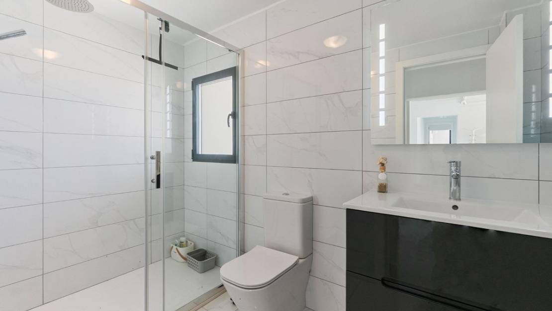 Venta - Chalet - Torrevieja - La Veleta