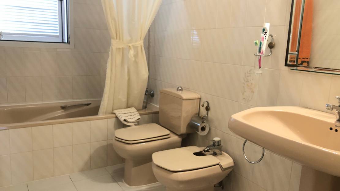 Venta - Chalet - Torrevieja - La Veleta