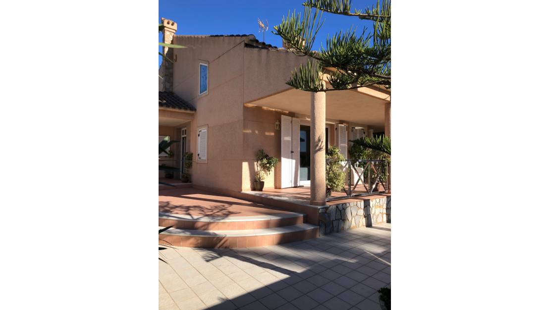Venta - Chalet - Torrevieja - La Veleta