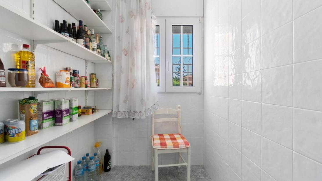 Venta - Chalet - Torrevieja - La Veleta