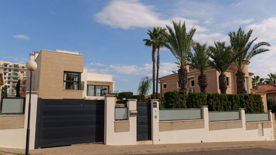 Venta - Chalet - Torrevieja - La Veleta
