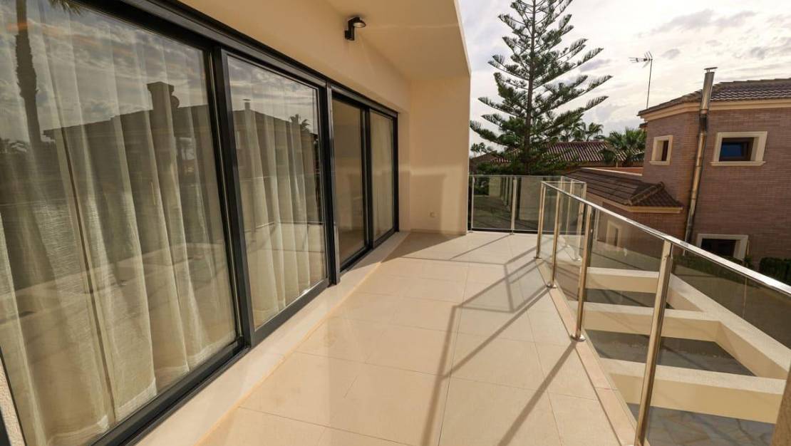Venta - Chalet - Torrevieja - La Veleta