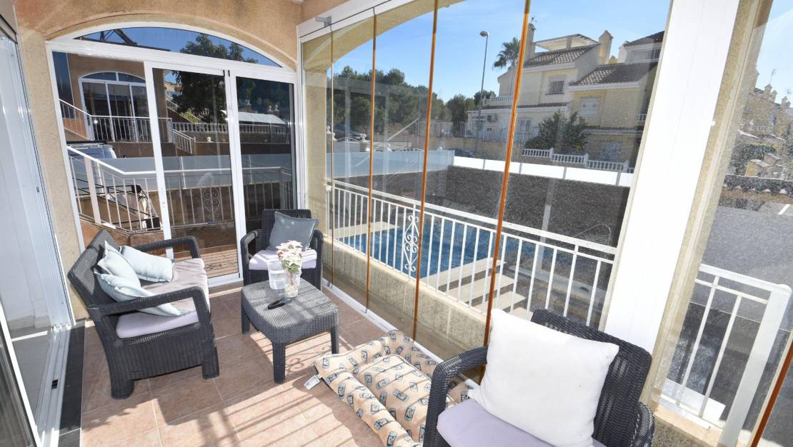 Venta - Chalet - Torrevieja - Los altos