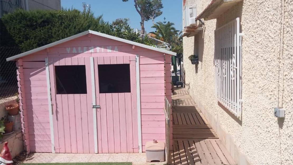 Venta - Chalet - Torrevieja - Los altos