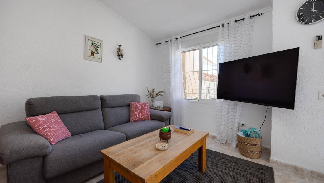 Venta - Chalet - Torrevieja - Los Angeles