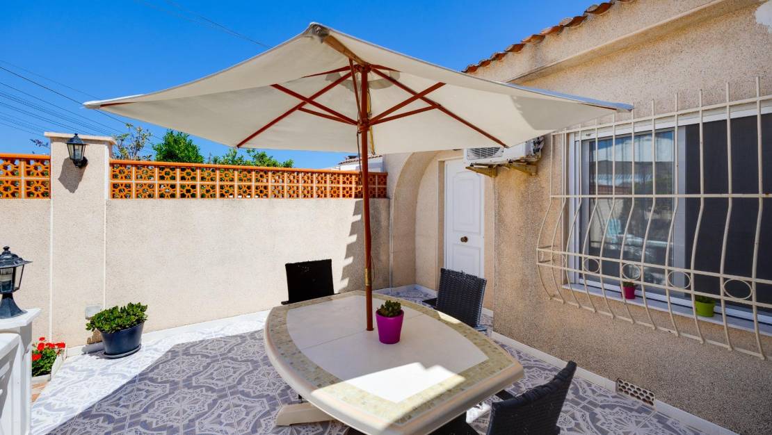Venta - Chalet - Torrevieja - Los Angeles