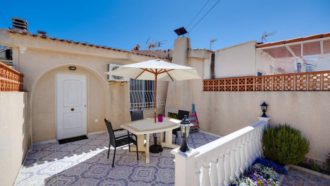 Venta - Chalet - Torrevieja - Los Angeles