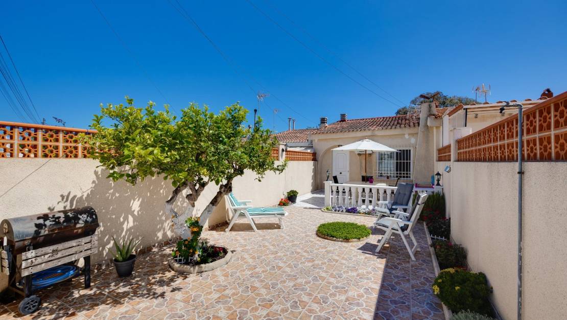 Venta - Chalet - Torrevieja - Los Angeles