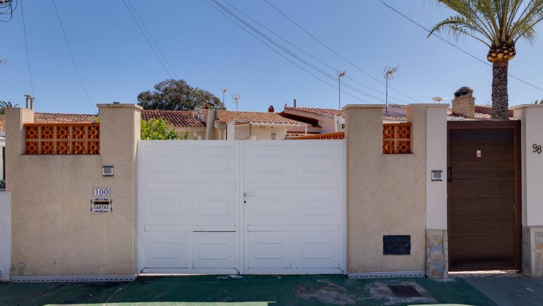 Venta - Chalet - Torrevieja - Los Angeles