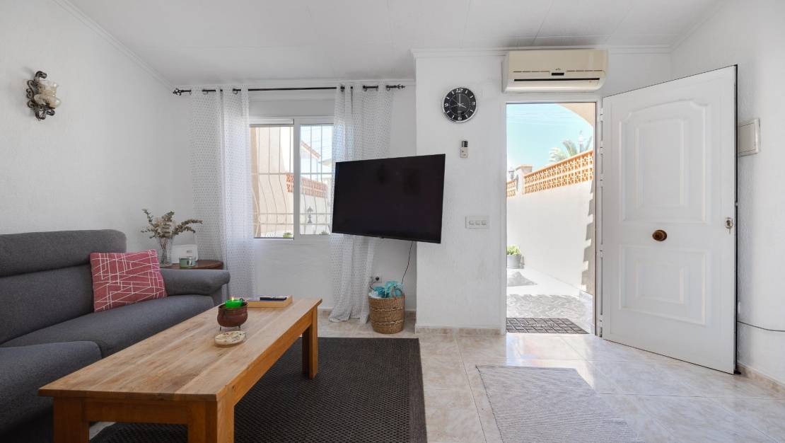 Venta - Chalet - Torrevieja - Los Angeles