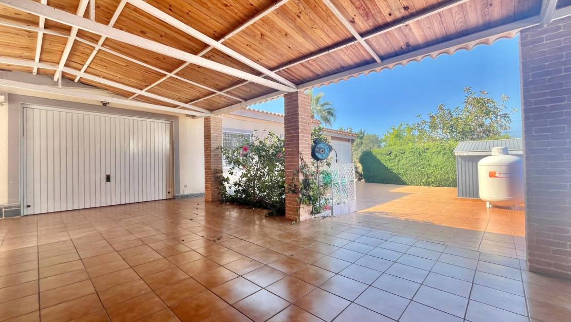 Venta - Chalet - Torrevieja - Los Balcones - Los Altos del Edén