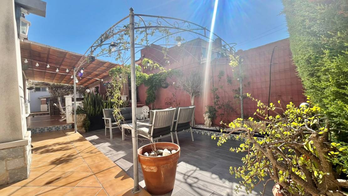 Venta - Chalet - Torrevieja - Los Balcones - Los Altos del Edén