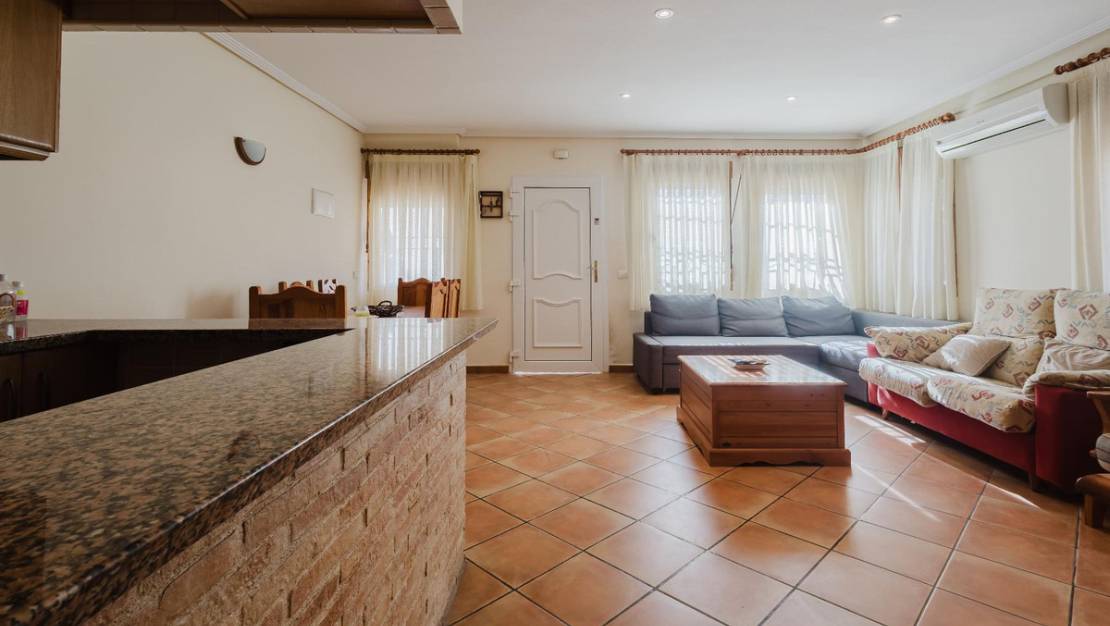 Venta - Chalet - Torrevieja - Playa De La Mata