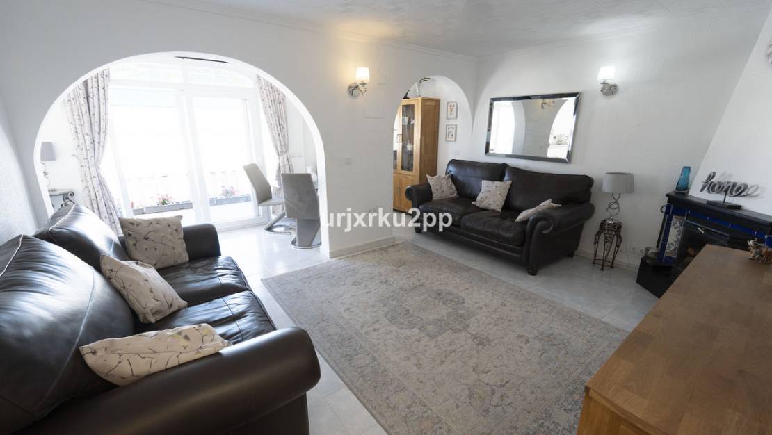 Venta - Chalet - Torrevieja - San Luis