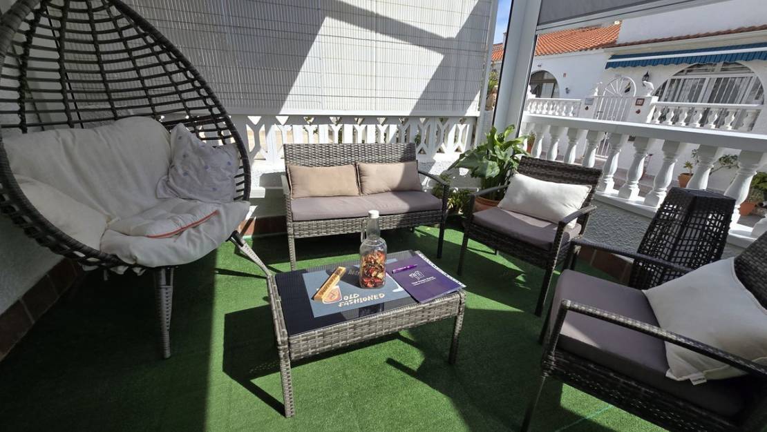 Venta - Chalet - Torrevieja - San Luis