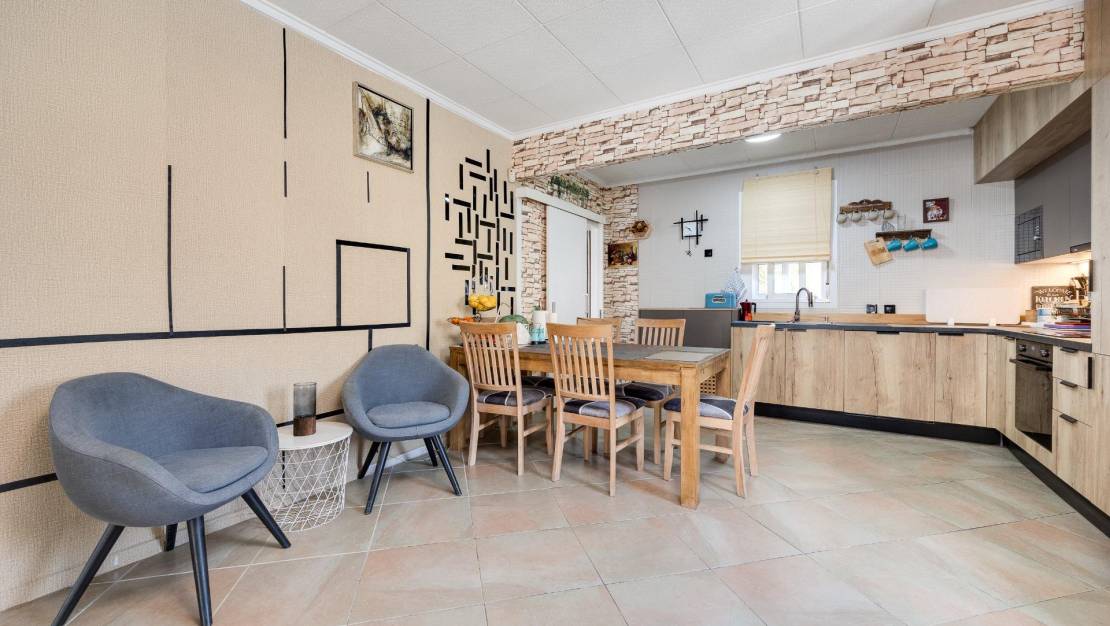 Venta - Chalet - Torrevieja - San Luis