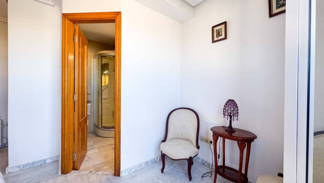 Venta - Chalet - Torrevieja - Torre la mata