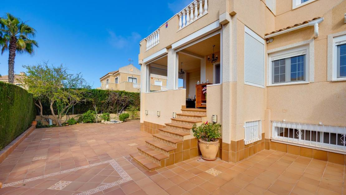 Venta - Chalet - Torrevieja - Torreblanca