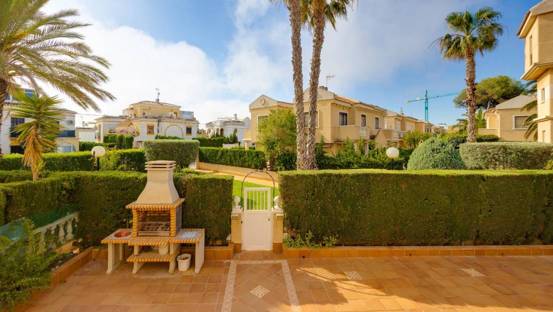 Venta - Chalet - Torrevieja - Torreblanca