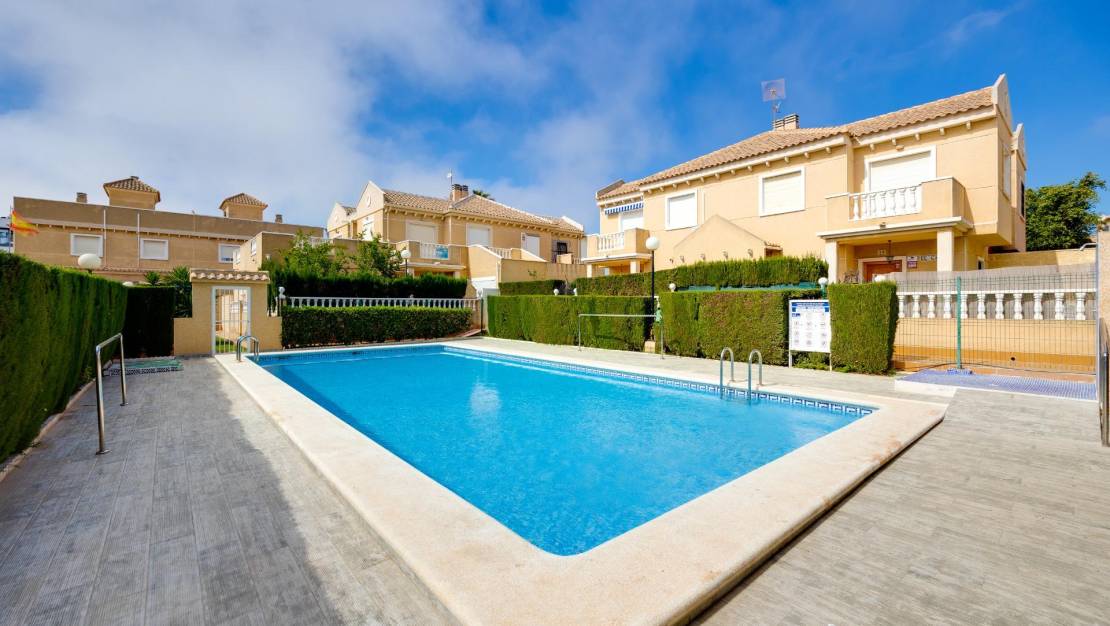 Venta - Chalet - Torrevieja - Torreblanca
