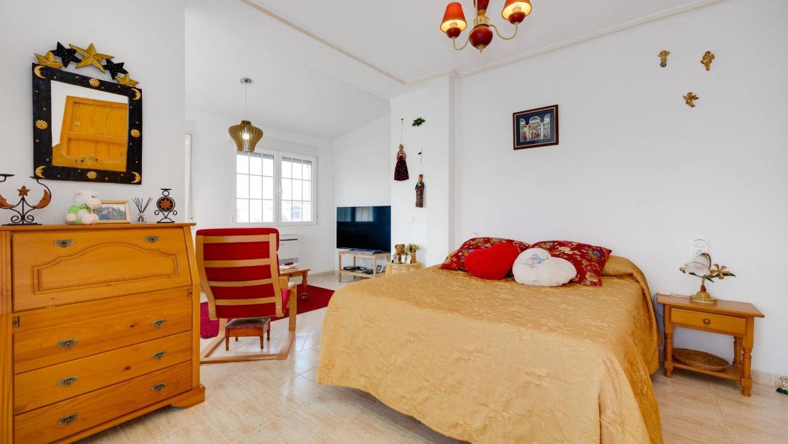 Venta - Chalet - Torrevieja - Torreblanca