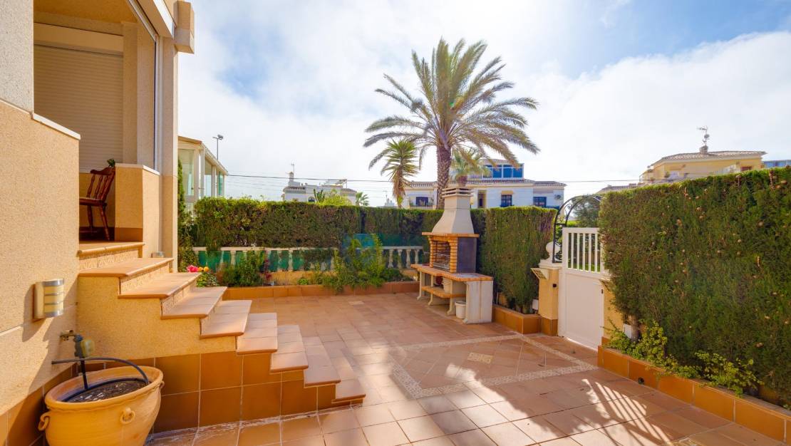 Venta - Chalet - Torrevieja - Torreblanca