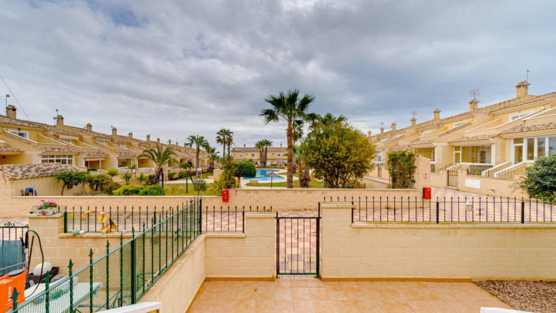 Venta - Chalet - Torrevieja - Torrevieja Centro