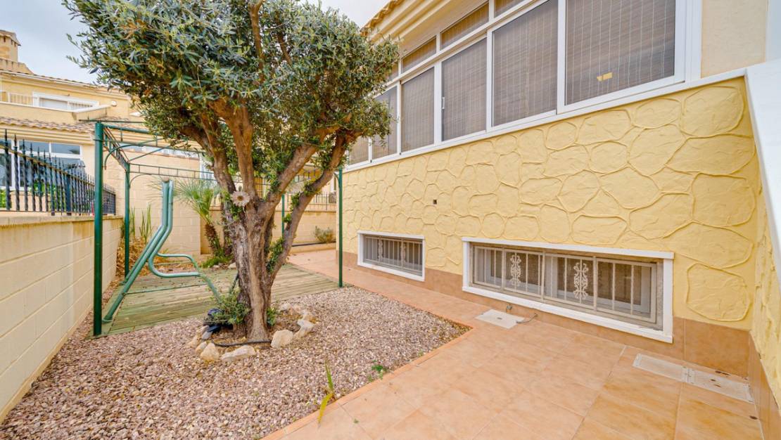 Venta - Chalet - Torrevieja - Torrevieja Centro