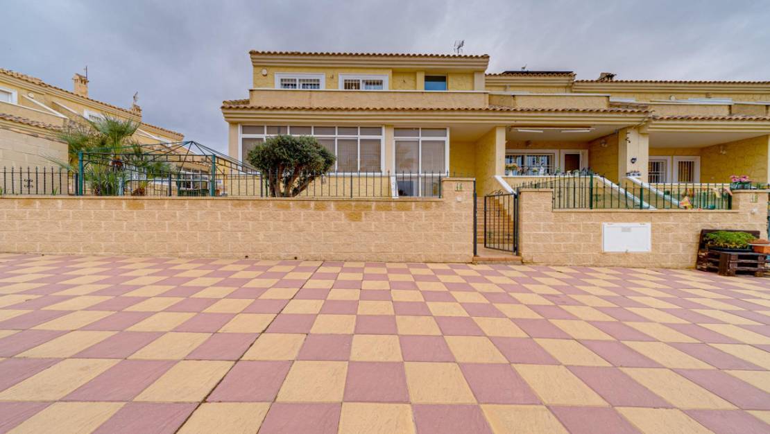 Venta - Chalet - Torrevieja - Torrevieja Centro