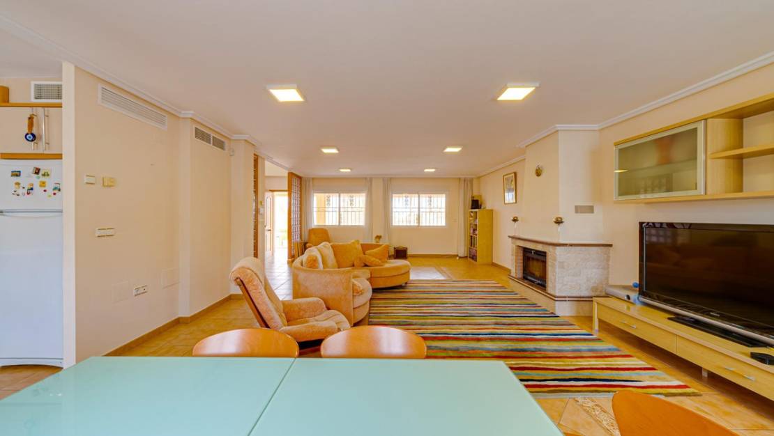 Venta - Chalet - Torrevieja - Torrevieja Centro