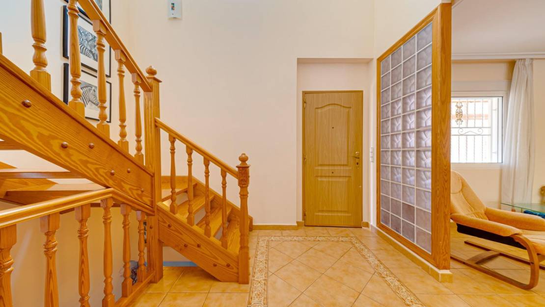 Venta - Chalet - Torrevieja - Torrevieja Centro